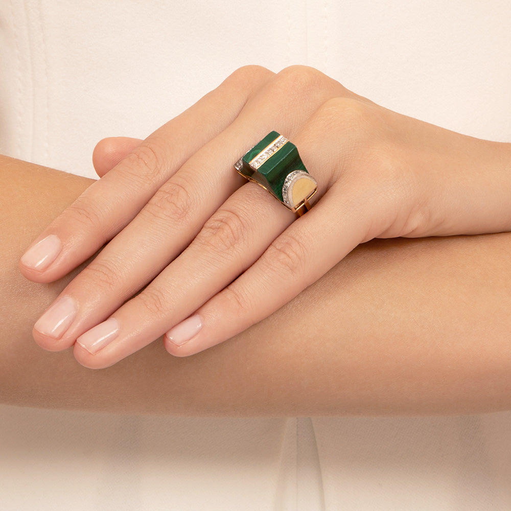 1960s Malachite and Diamond Pagoda Ring - 6
