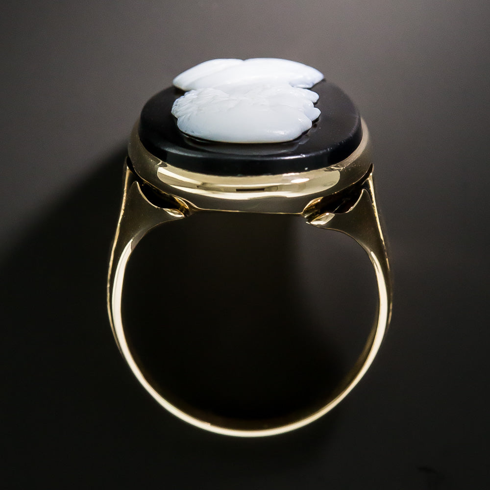 Antique Onyx Cameo Ring, Circa 1898 - 6