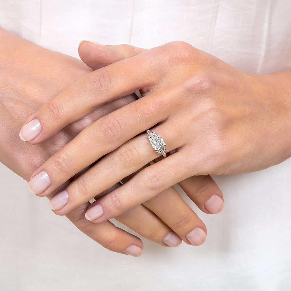 Art Deco 1.03 Carat Diamond Engagement Ring - GIA G VS2 - 7