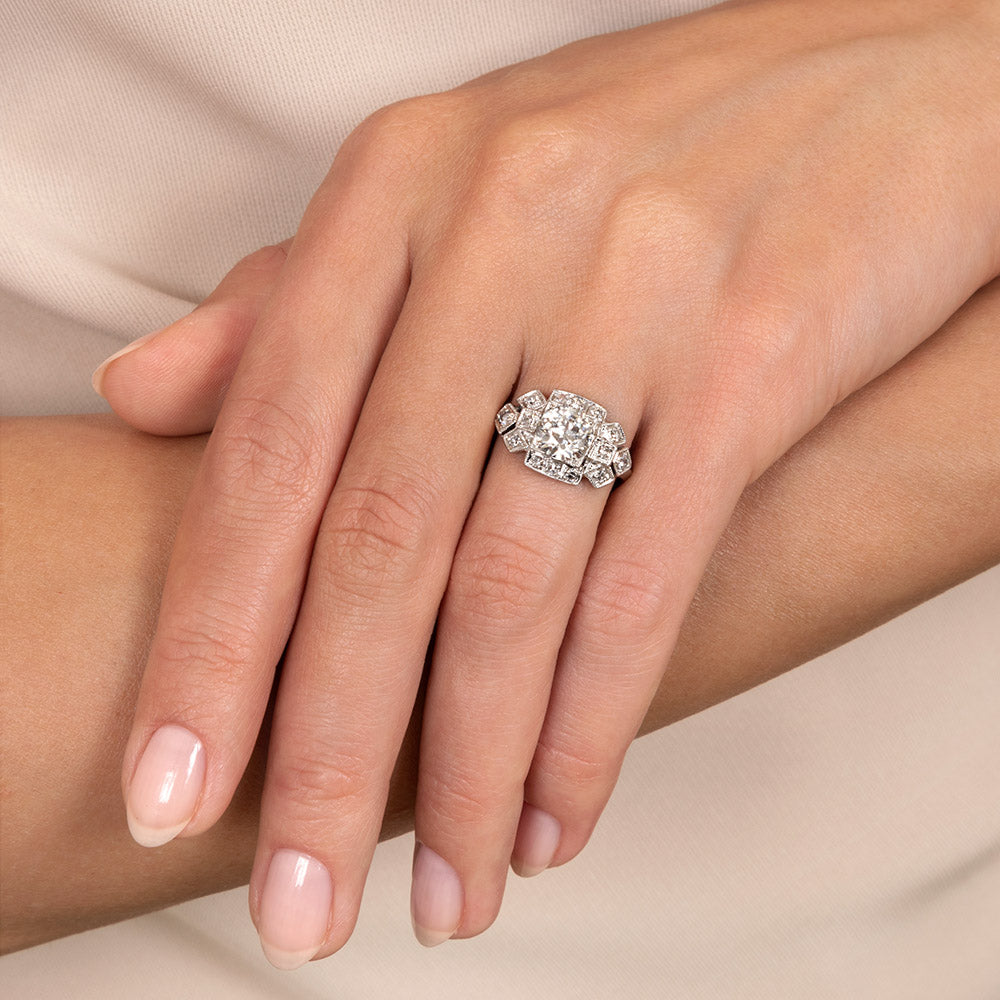 Art Deco 1.04 Carat Diamond Engagement Ring - GIA I VS2 - 3