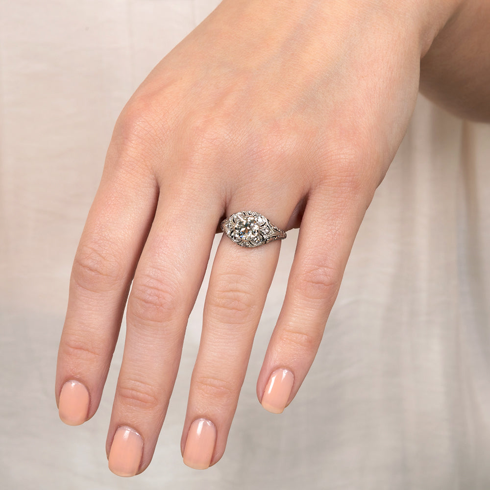 Art Deco 1.07 Carat Diamond Engagement Ring - GIA J VVS2  - 4
