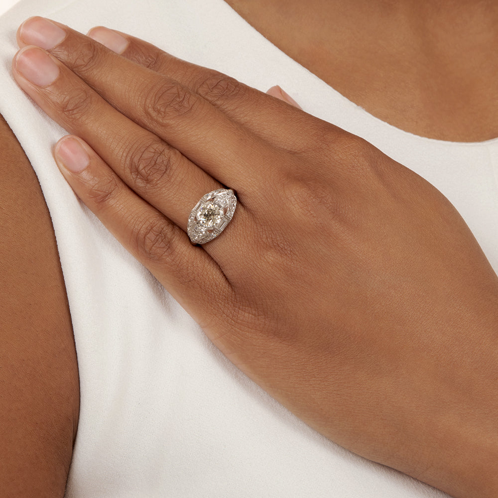 Art Deco 1.15 Carat Diamond Engagement Ring - GIA M SI1 - 5