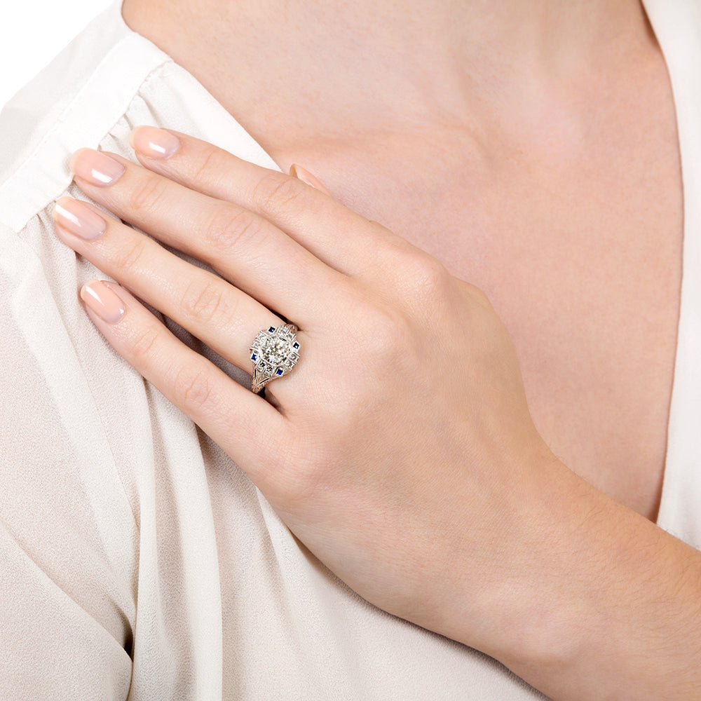 Art Deco 1.23 Carat Diamond Engagement Ring - GIA J VS2 - 6
