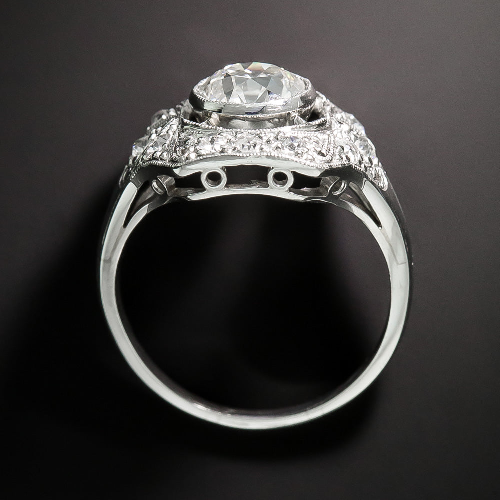 Art Deco 1.37 Carat Diamond Engagement Ring - GIA I VS2 - 4