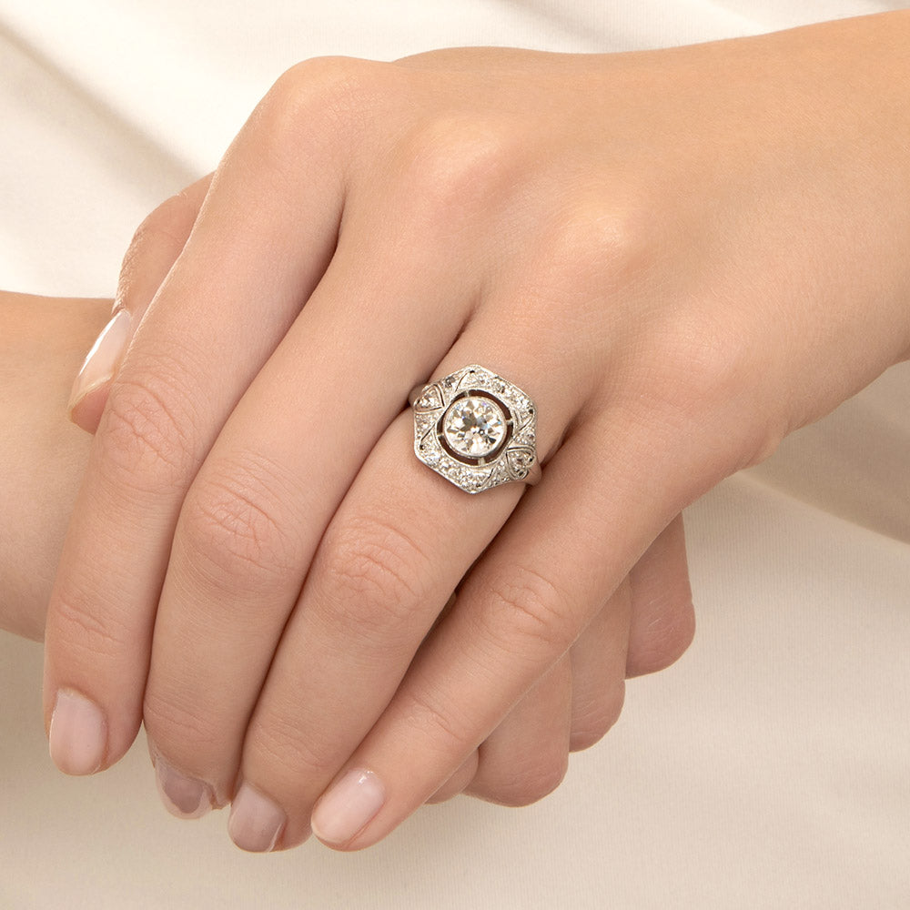 Art Deco 1.37 Carat Diamond Engagement Ring - GIA I VS2 - 5