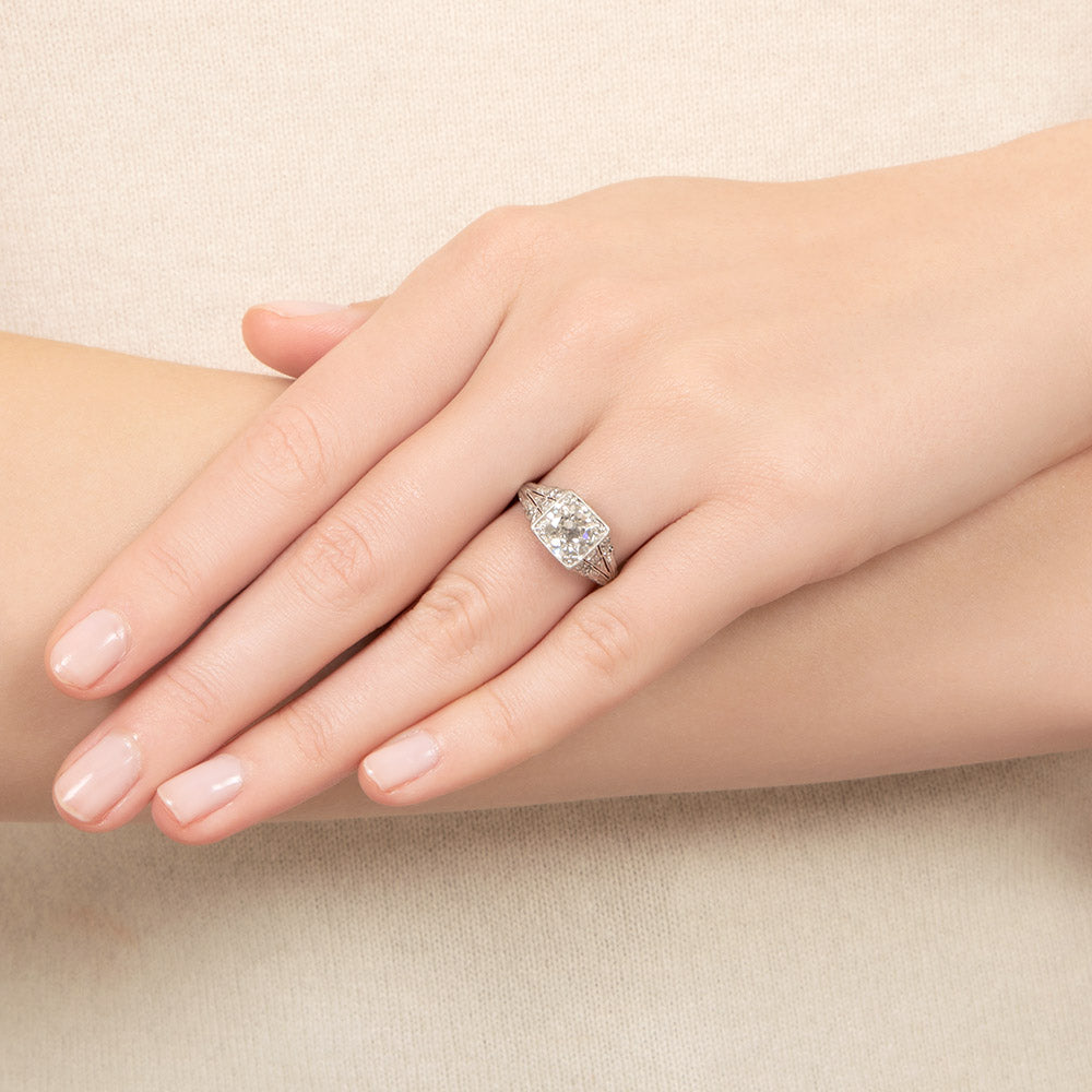 Art Deco 1.63 Carat Diamond Engagement Ring - GIA J VS2 - 6