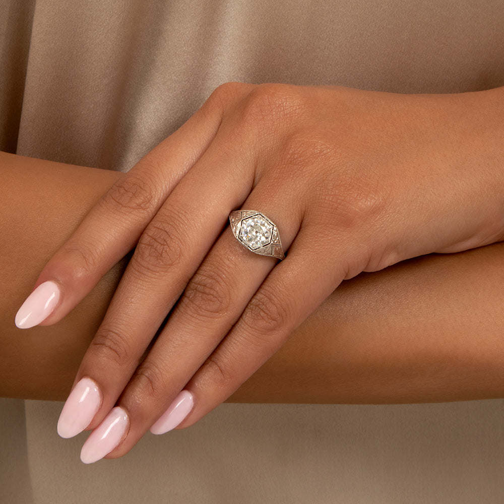 Art Deco 1.64 Carat Diamond Engagement Ring - GIA H SI2 - 3