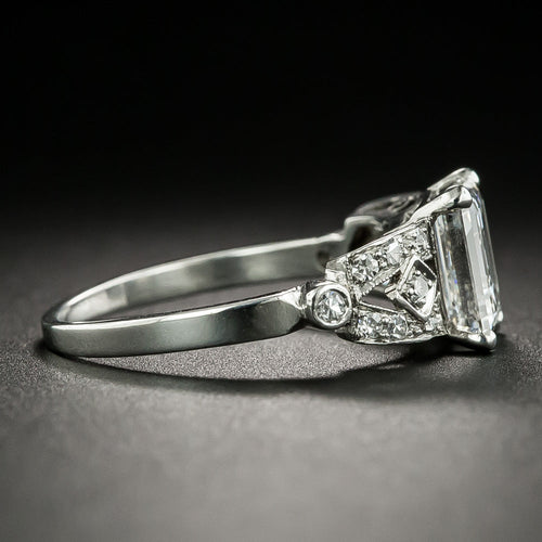 Art Deco 1.65 Carat Emerald-Cut Diamond Engagement Ring - GIA D VS1 - 4