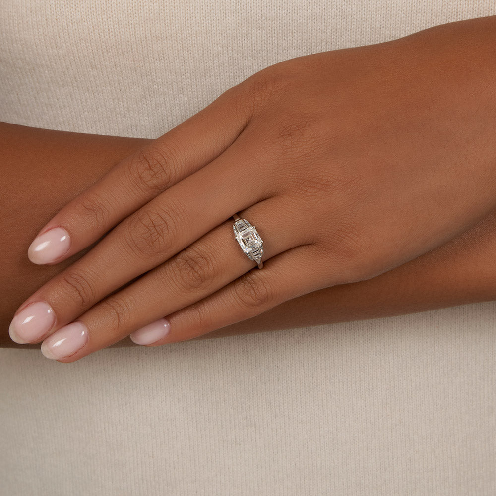 Art Deco 1.70 Carat Diamond Engagement Ring - GIA G VVS1 - 3