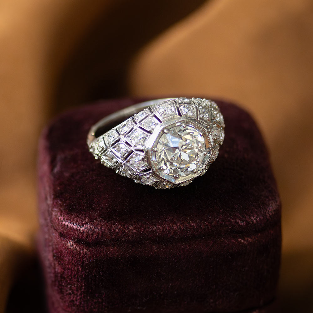 Art Deco 2.28 Carat Diamond Engagement Ring - GIA J VS2 - 13