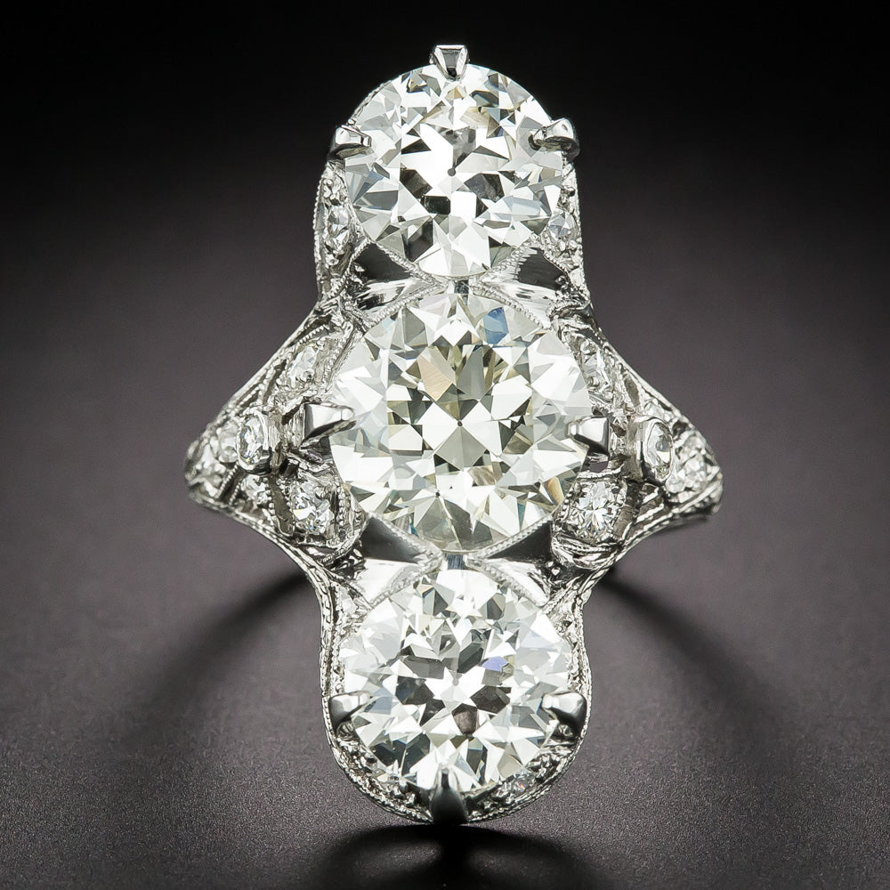 Art Deco 6.39 Carats Three-Stone Diamond Ring - GIA - 3