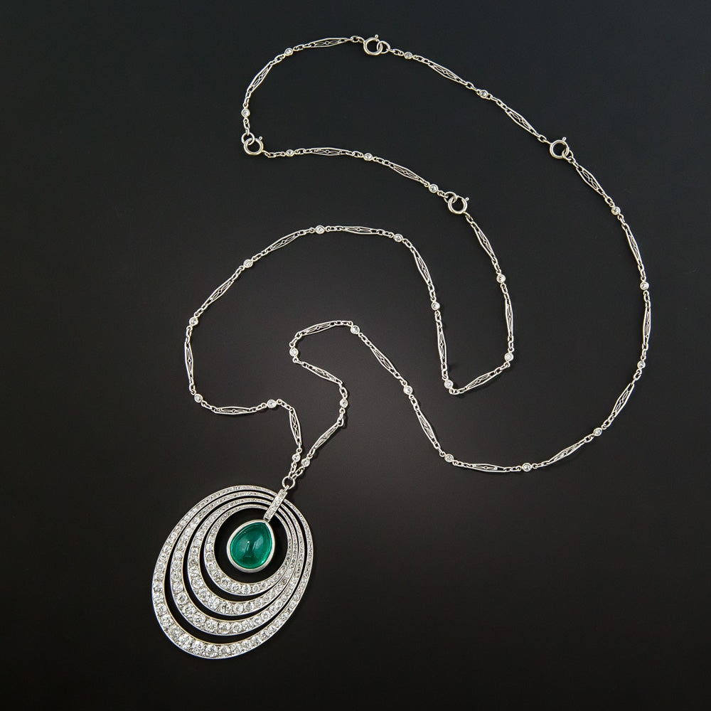 Art Deco 6.61 Carat Cabochon Emerald and Diamond Necklace - 2