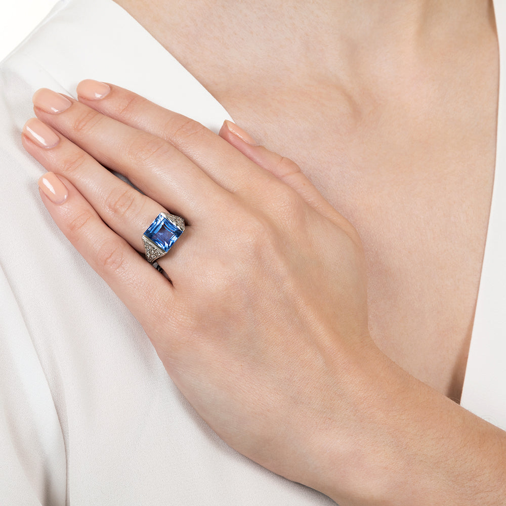 Art Deco 7.25 Carat No-Heat Ceylon Sapphire and Diamond Ring, Size 4 - 14