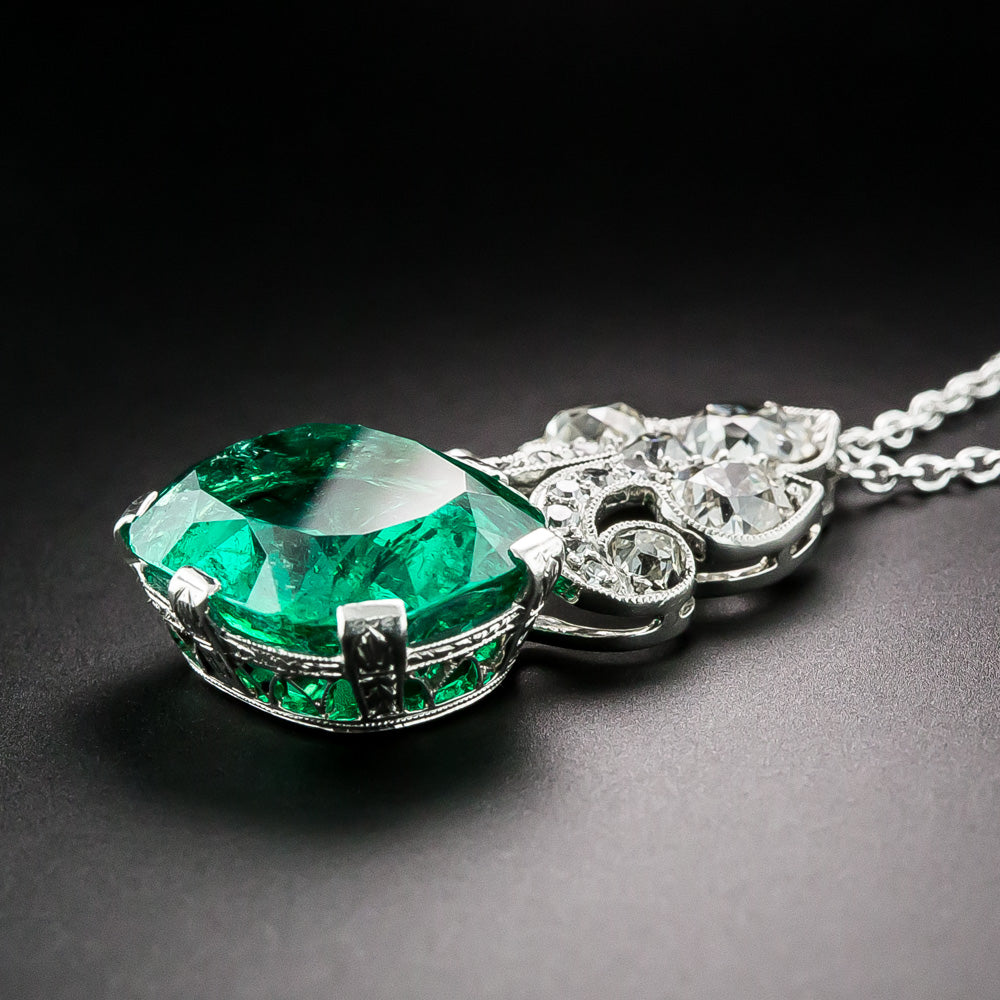 Art Deco 9.25 Carat Colombian Emerald and Diamond Pendant - GIA - 9