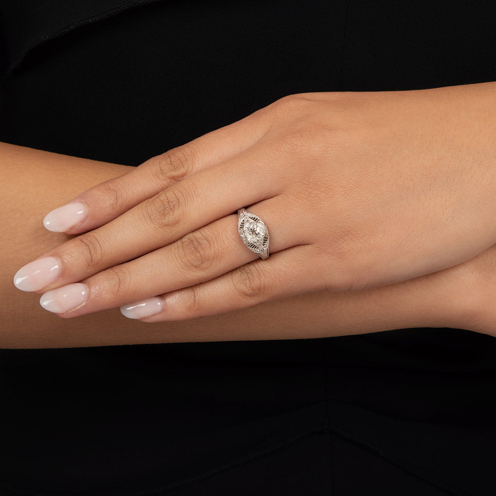 Art Deco .99 Carat Diamond Engagement Ring - GIA K SI1  - 11