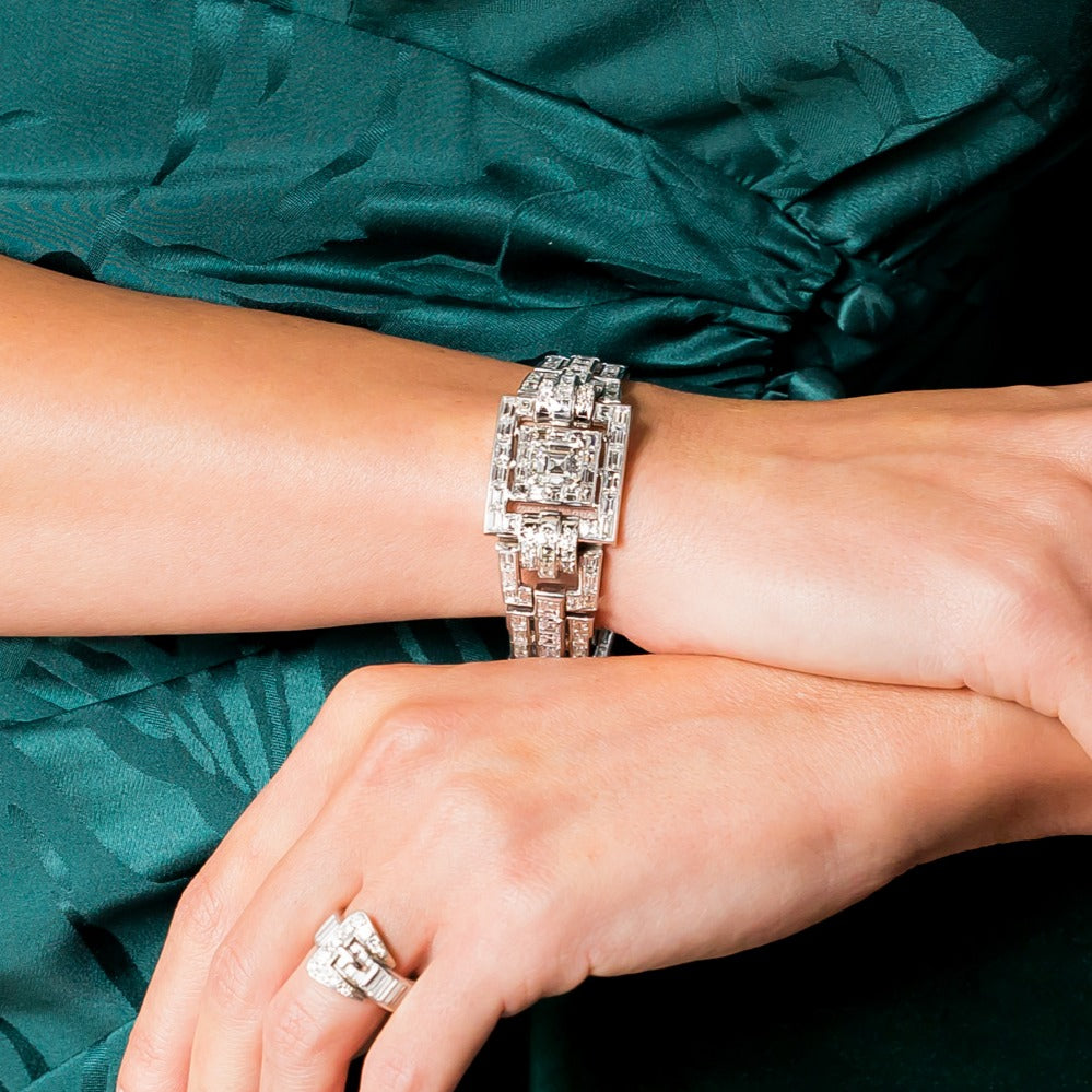 Art Deco Diamond Bracelet with 2.29 Carat Square-Cut Diamond Center - GIA J VS1 - 7