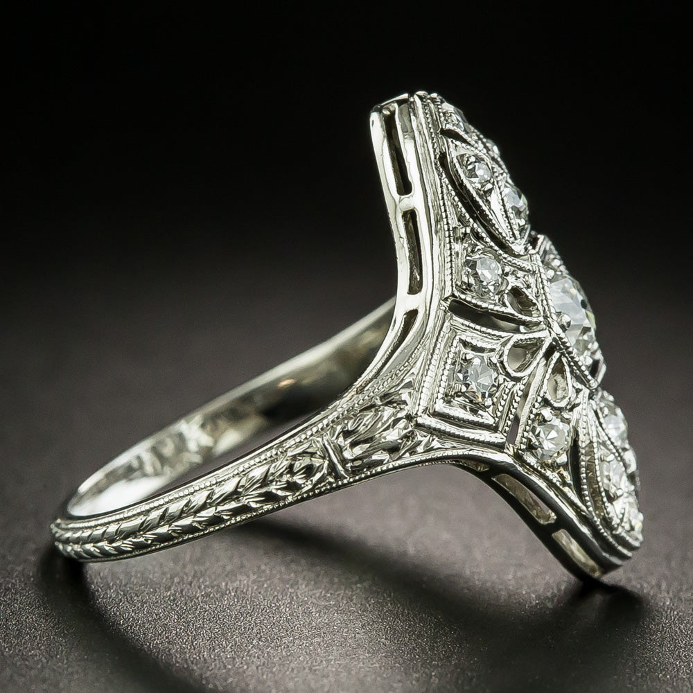 Art Deco Engraved Three-Stone Diamond Dinner Ring - 4
