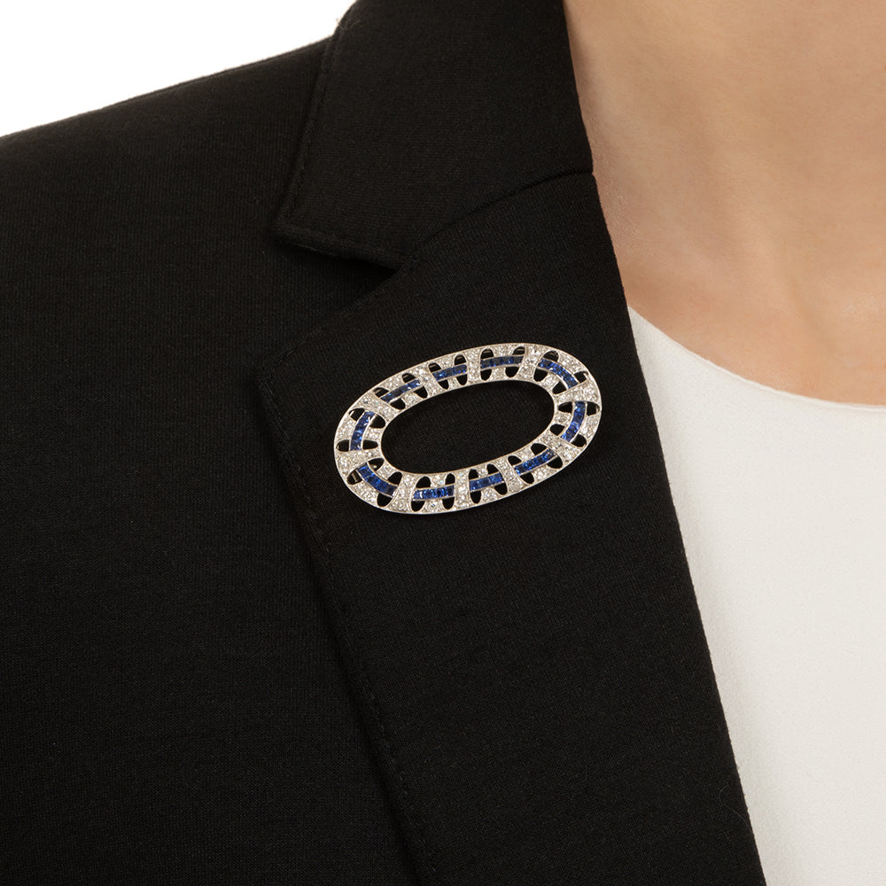 Art Deco Oval Diamond and Sapphire Brooch - 4