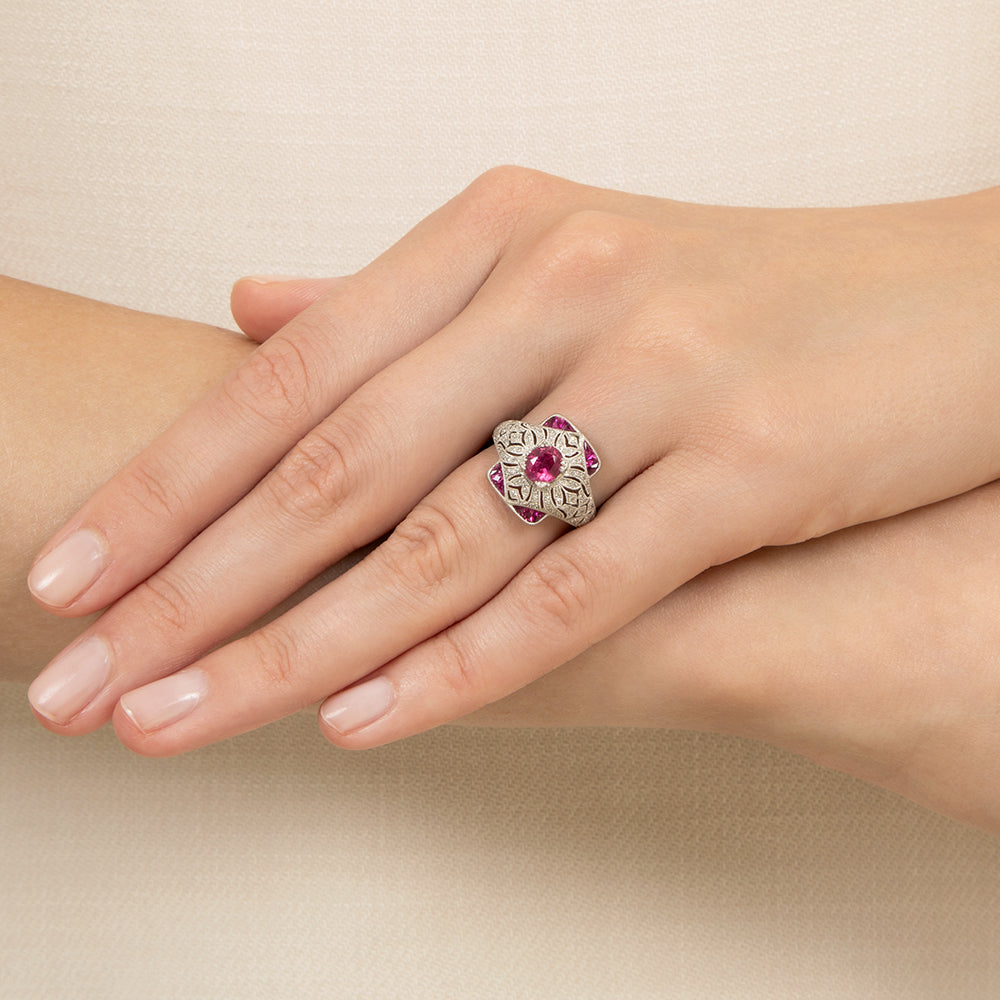 Art Deco-Style 1.03 Carat Ruby and Diamond Ring - 6