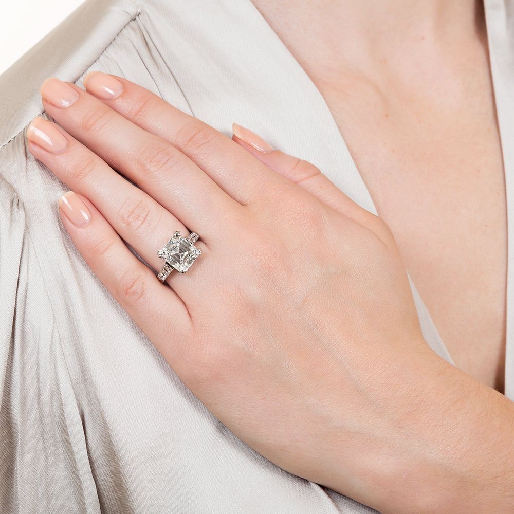 Art Deco-Style 4.90 Carat Emerald-Cut Diamond Engagement Ring - GIA I SI2 - 8