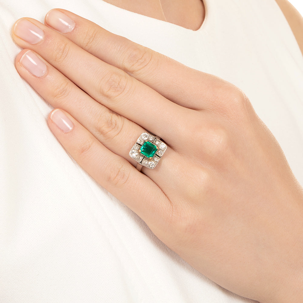 Art Deco-Style .80 Carat Emerald and Diamond Ring - 7