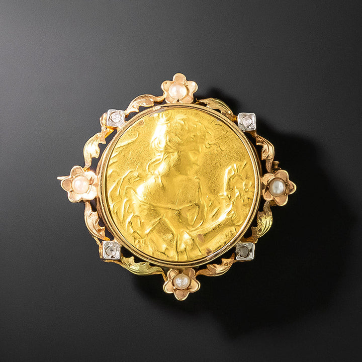 Art Nouveau Tri-Color Gold Medallion Brooch
