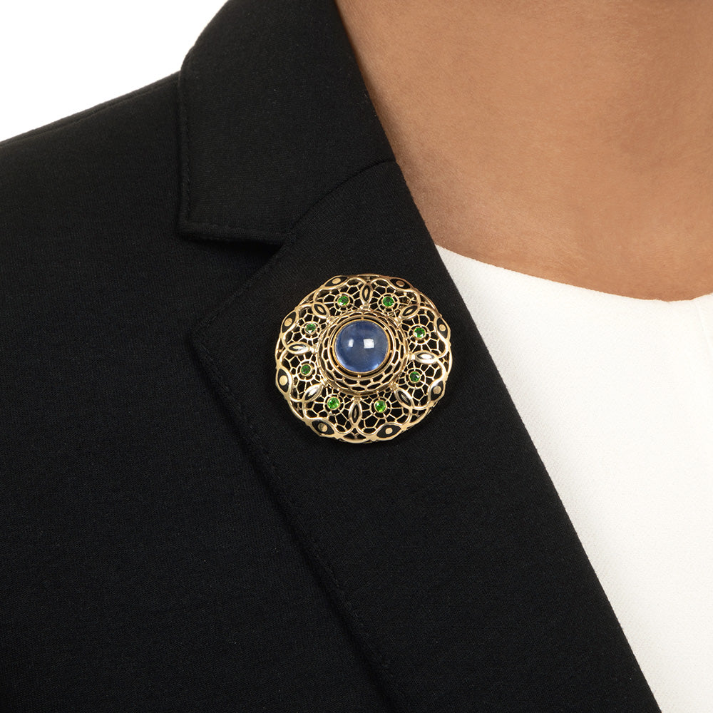 Cabochon Sapphire and Demantoid Garnet Pendant/Brooch, Circa 1900  - 6