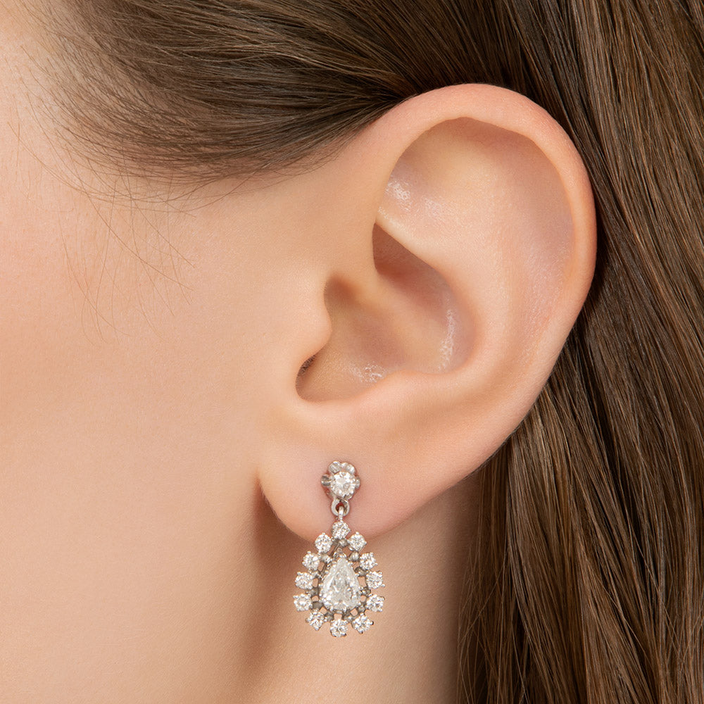 Classic Pear-Shaped Diamond Drop Earrings  - 4
