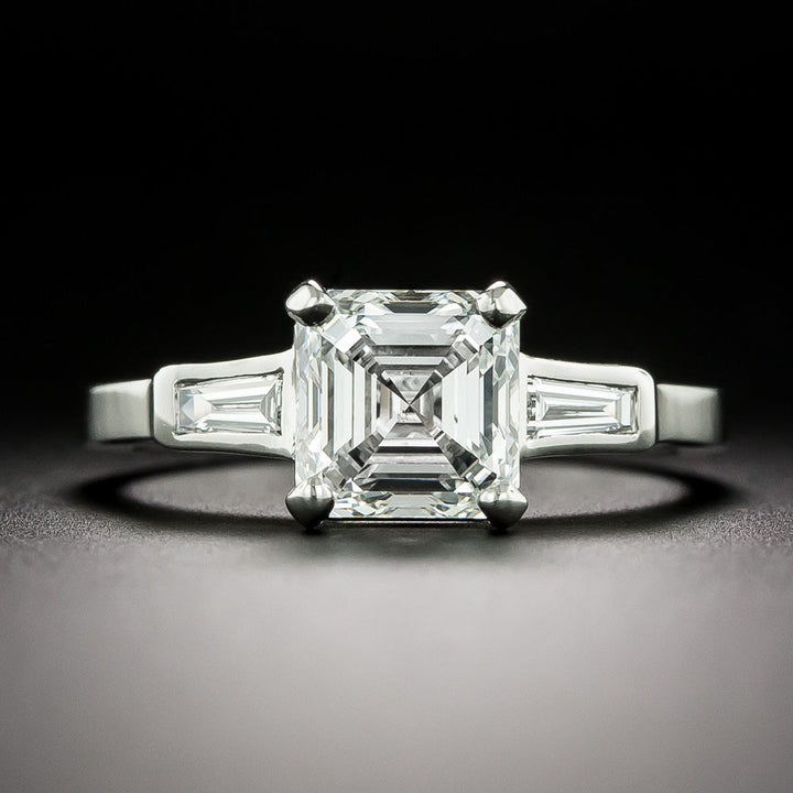 Contemporary 2.01 Carat Square Emerald-Cut Diamond Engagement Ring - GIA F VS2