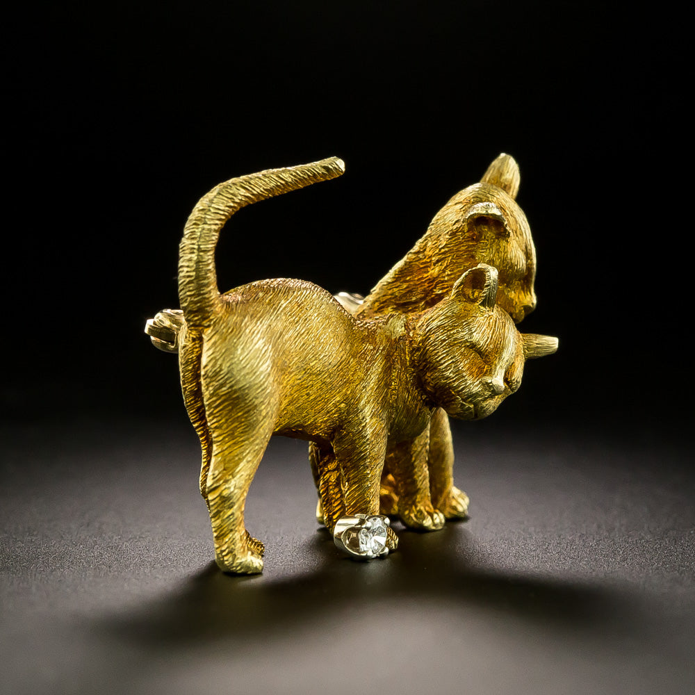 Cuddling Kittens 18K Brooch by Craig Drake - 3