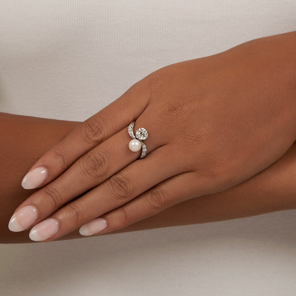 Edwardian 1.05 Carat Diamond and Natural Pearl Toi et Moi Ring - GIA J VVS2 - 6