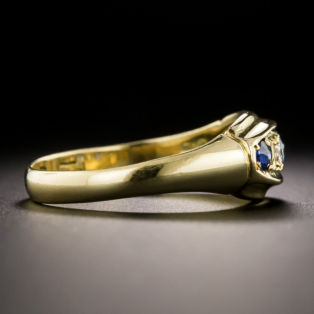 English Edwardian Five-Stone Sapphire and Diamond Ring, Circa 1919 - 4