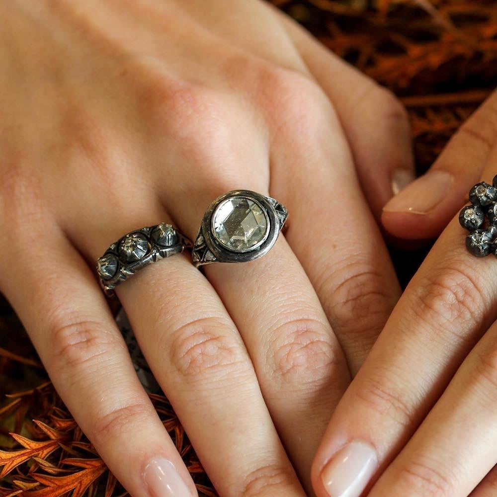English Georgian Three-Stone Diamond Ring - 6