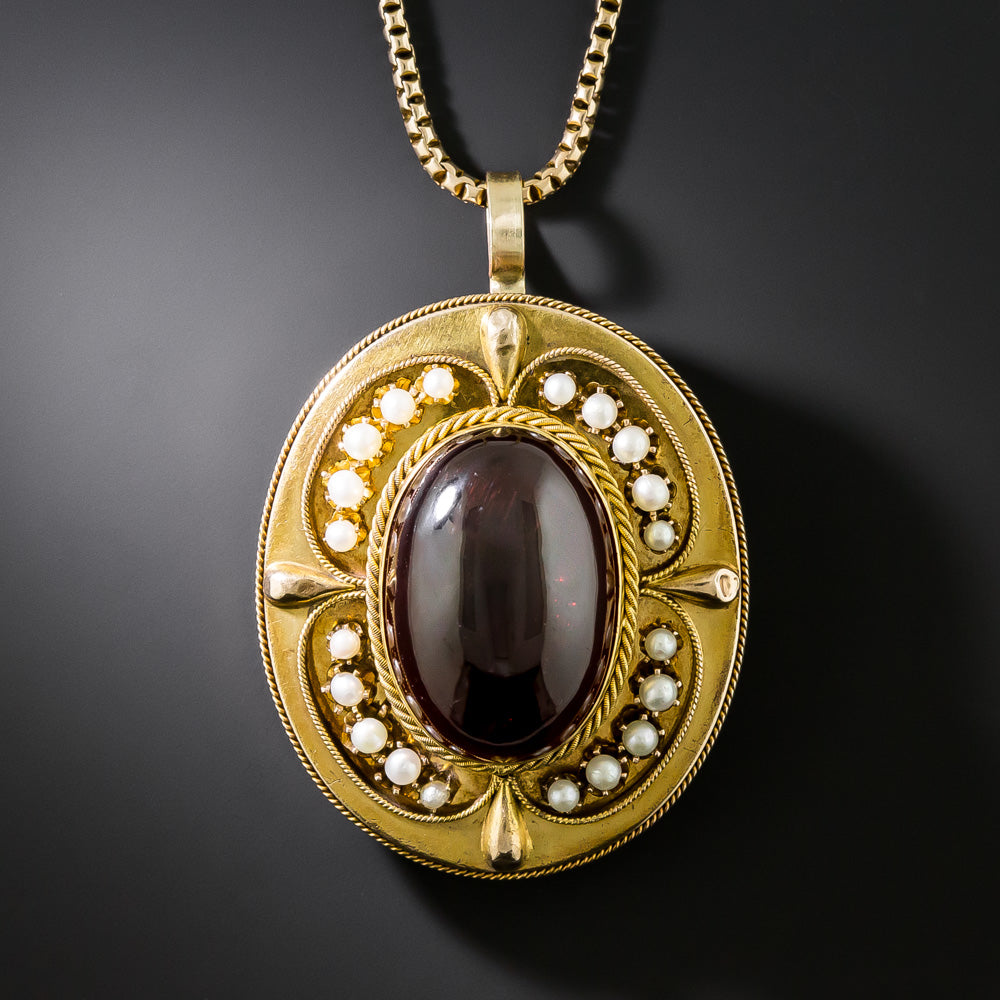 English Victorian Garnet Cabochon and Pearl Locket - 2