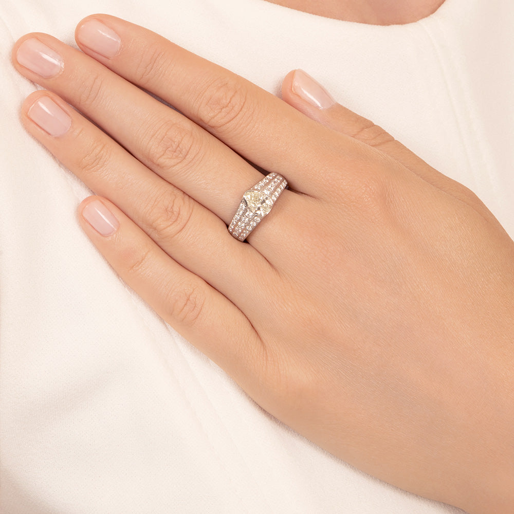 Estate 1.03 Carat Pear-Shaped Diamond Ring - GIA M SI1 - 5