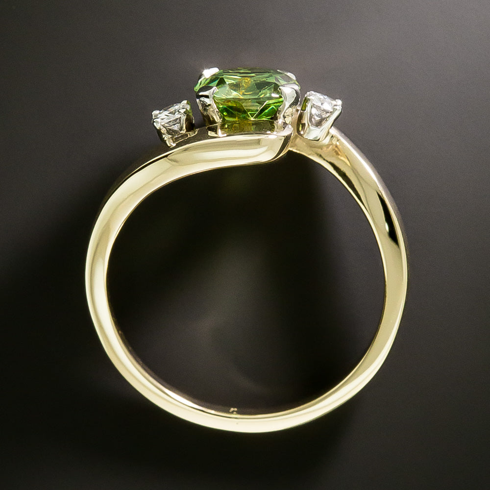 Estate 1.17 Carat Demantoid Garnet and Diamond Ring - 5