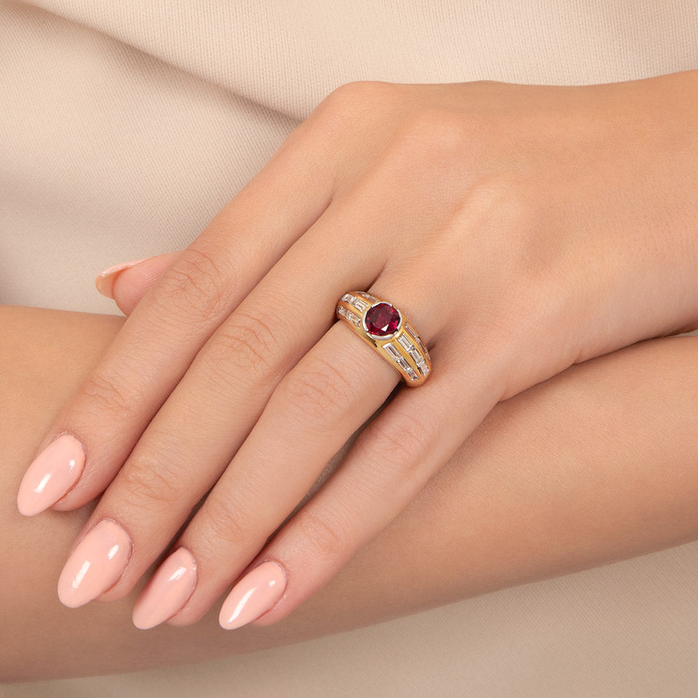 Estate 1.17 Carat Ruby and Baguette Diamond Ring - 15