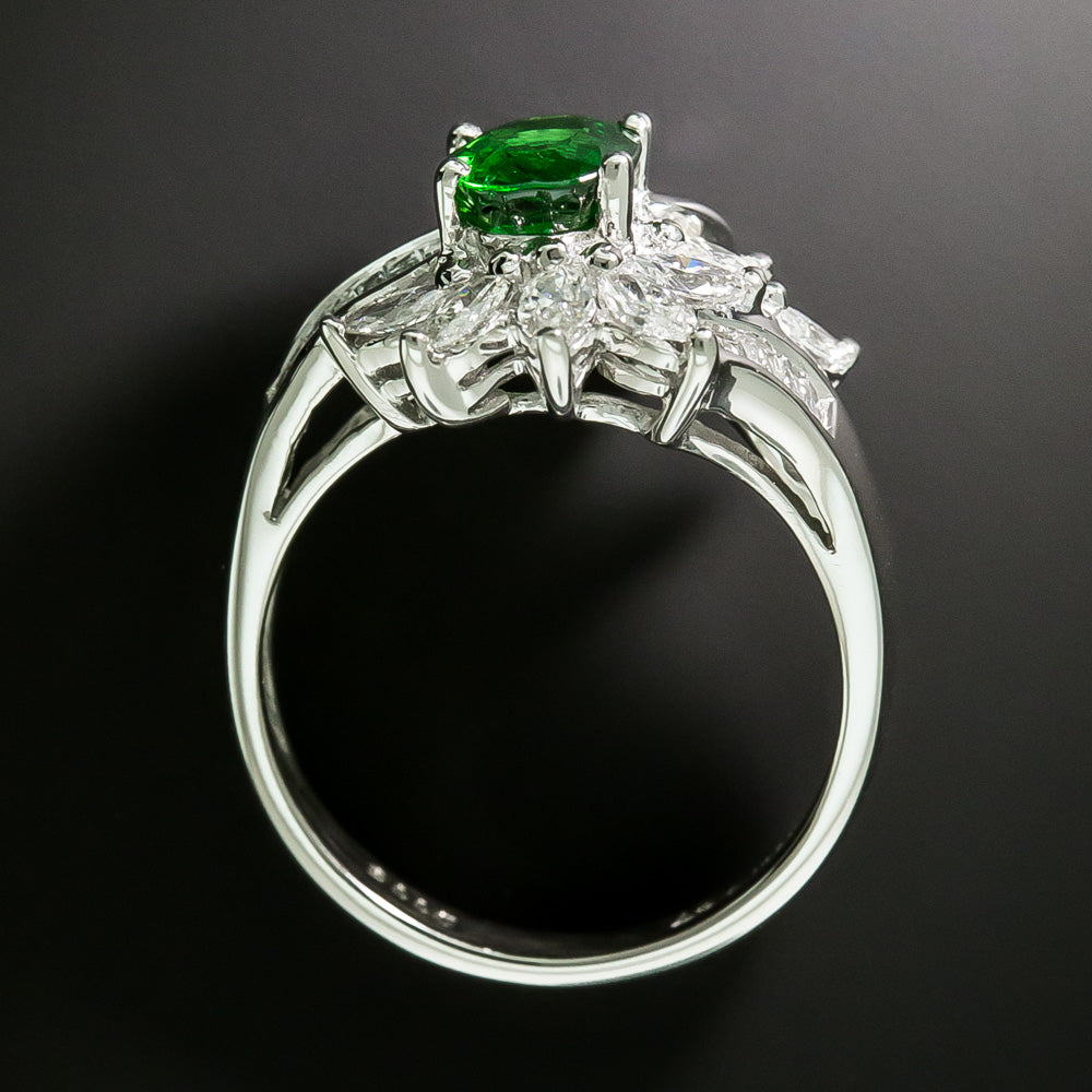 Estate 1.37 Carat Tsavorite Garnet and Diamond Ring - 6