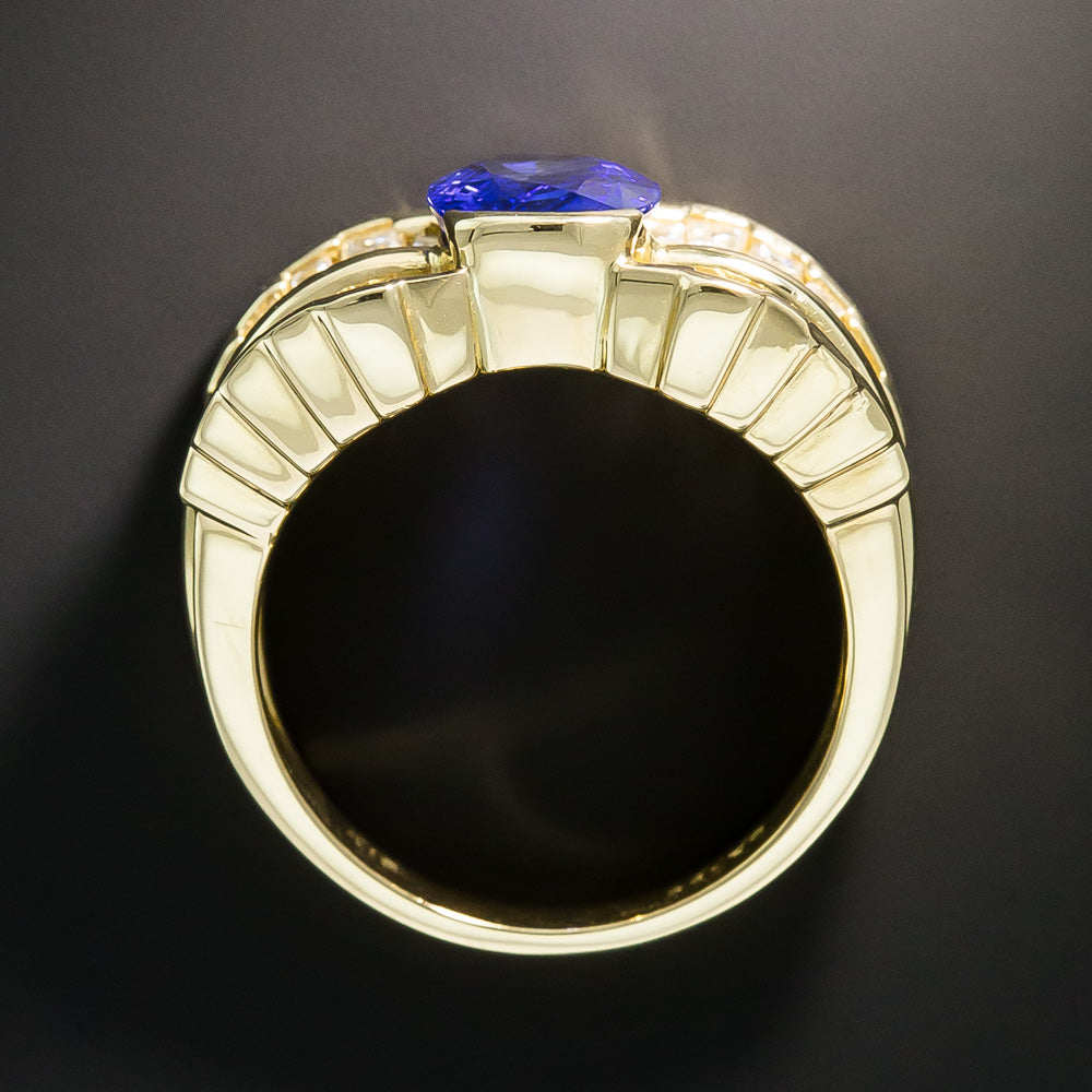 Estate 1.71 Carat Ceylon Sapphire and Baguette Diamond Ring - 4