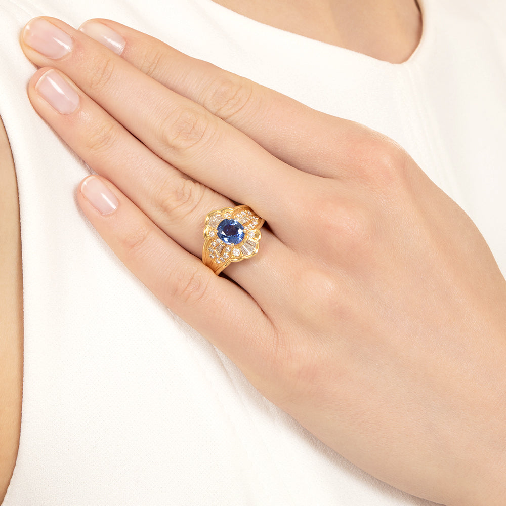 Estate 1.82 Carat Ceylon Sapphire and Diamond Ring - GIA   - 5
