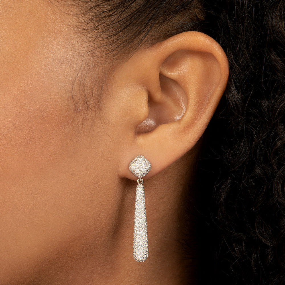 Estate 18K Pavé Diamond Dangle Drop Earrings - 4