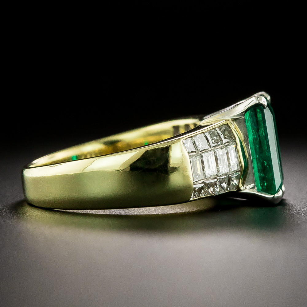 Estate 2.05 Carat Colombian Emerald and Diamond Ring - GIA F1 - 3