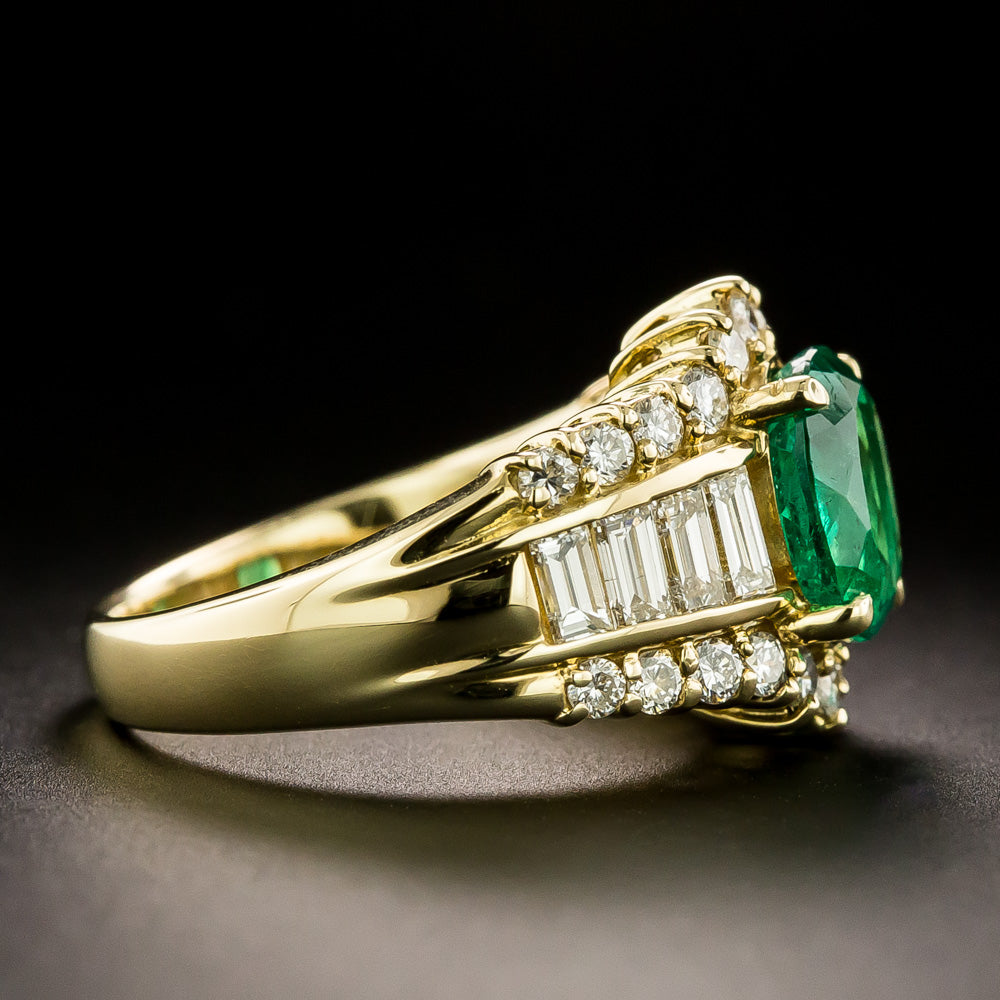 Estate 2.10 Carat Colombian Emerald and Diamond 18K Ring - GIA - 3