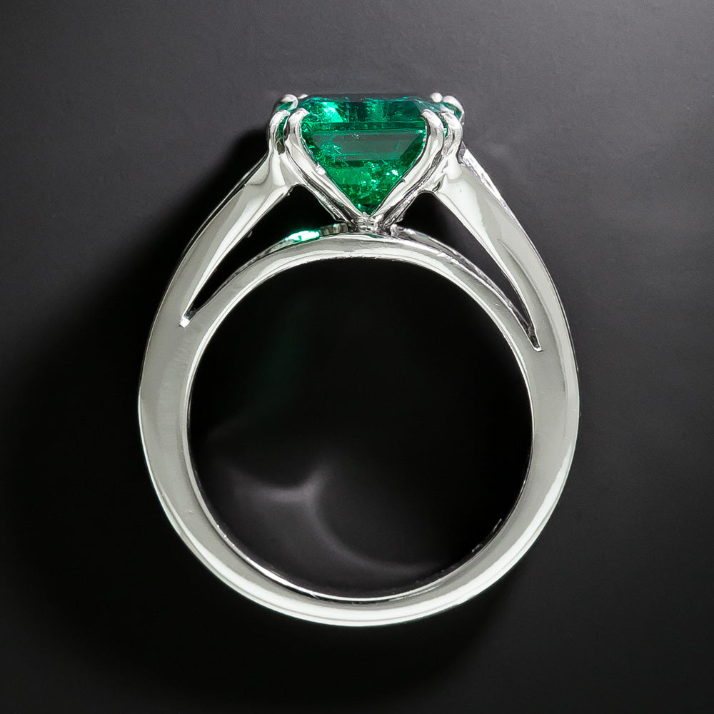 Estate 2.61 Carat Colombian Emerald and Diamond Ring - GIA  - 4