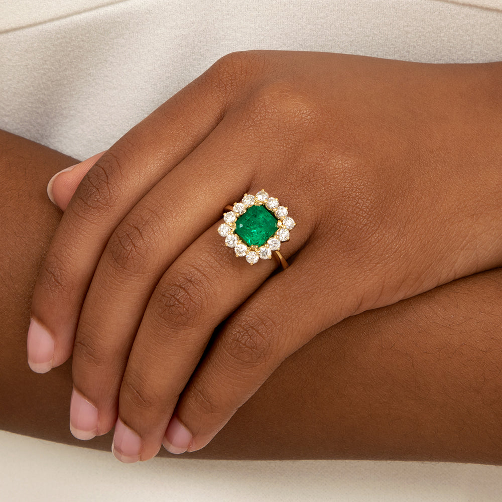 Estate 2.65 Carat Colombian Emerald and Diamond Halo Ring - GIA F1 - 5