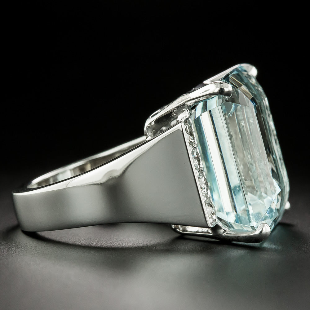 Estate 23.11 Carat Aquamarine and Diamond Ring - 3
