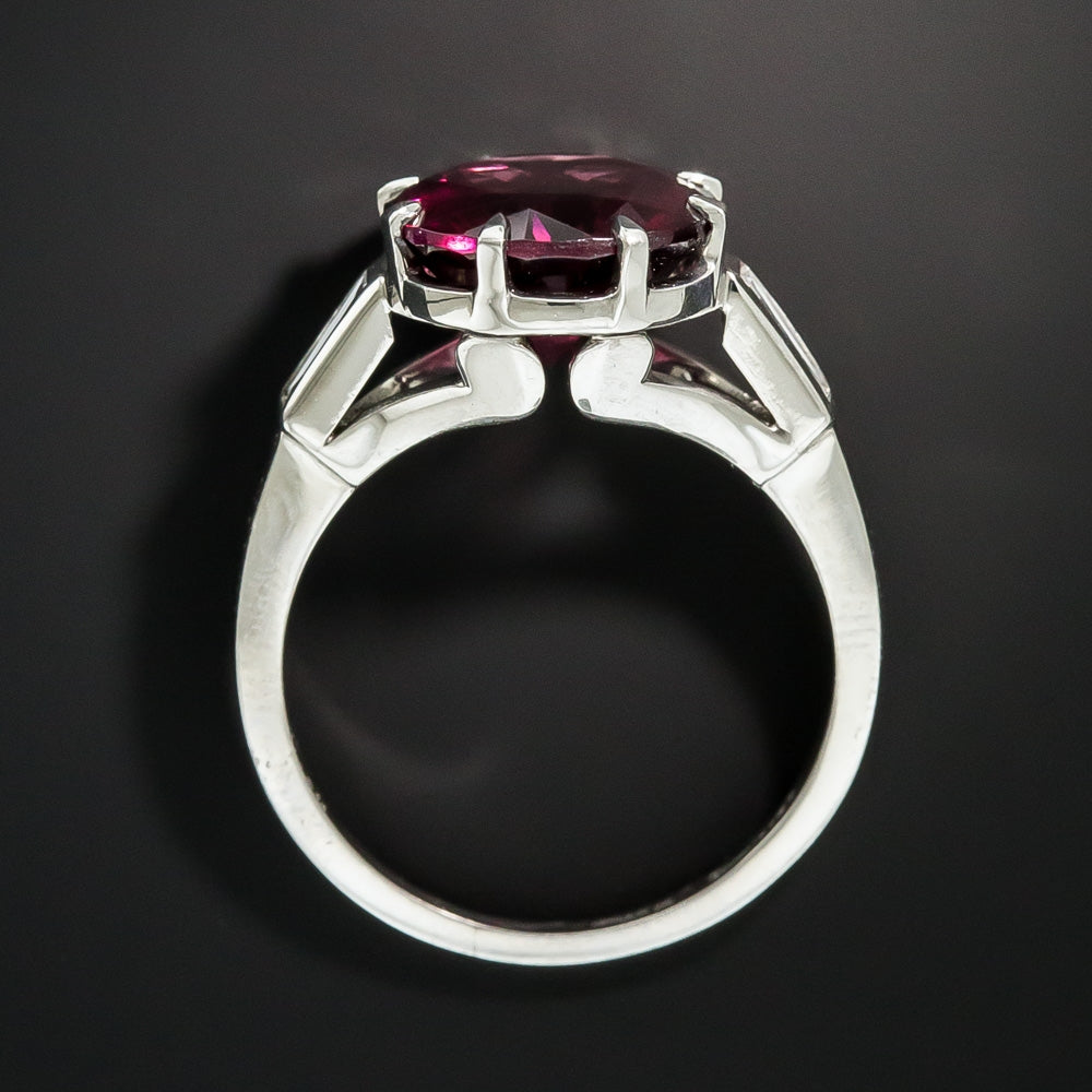 Estate 4.57 Carat Rhodolite Garnet and Diamond Ring - 6
