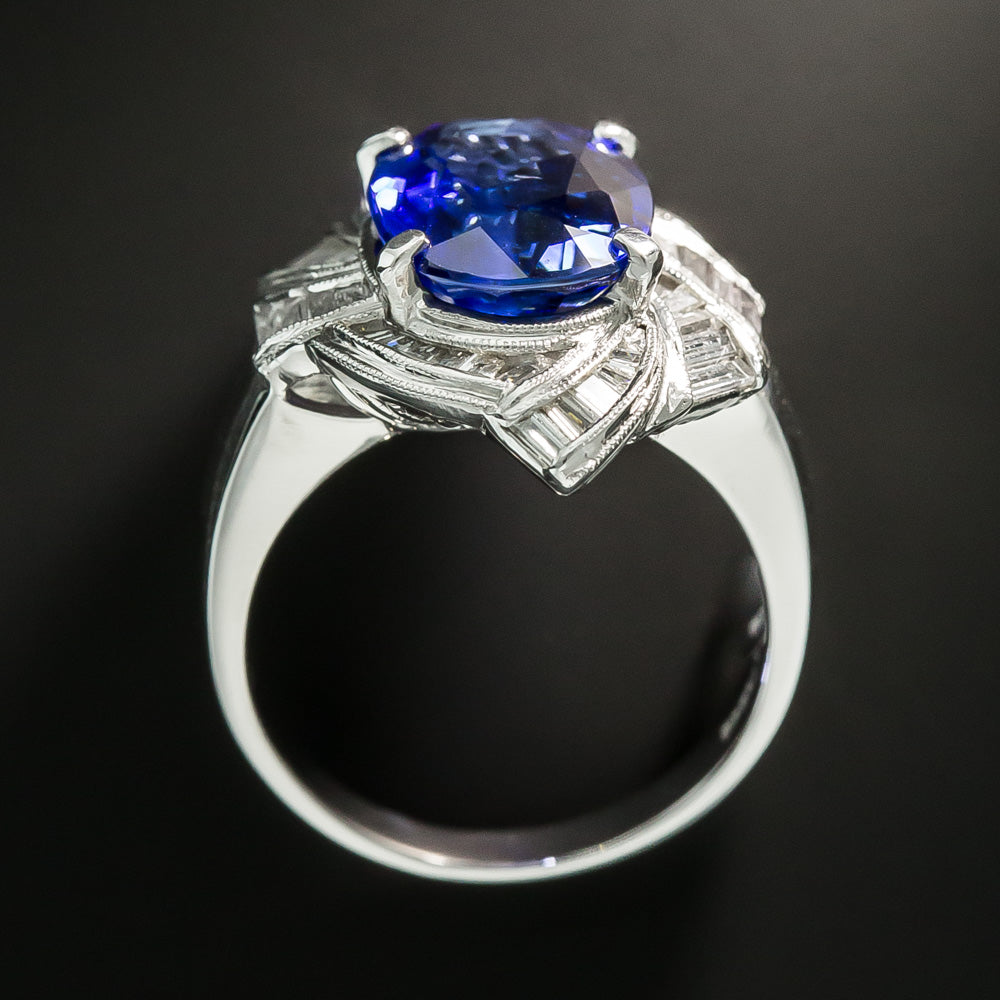 Estate 5.38 Carat Sapphire and Diamond Ring - 4