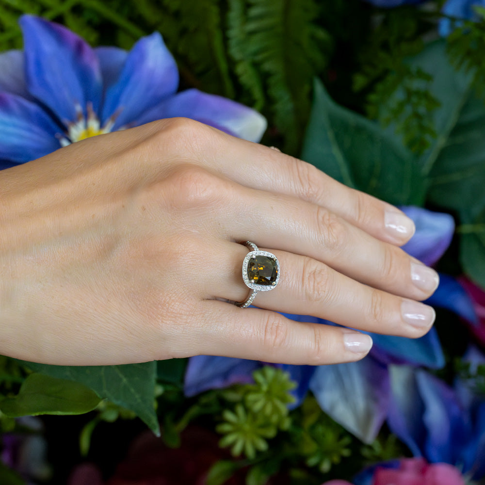 Estate 5.55 Carat Alexandrite and Diamond Ring - GIA - 9