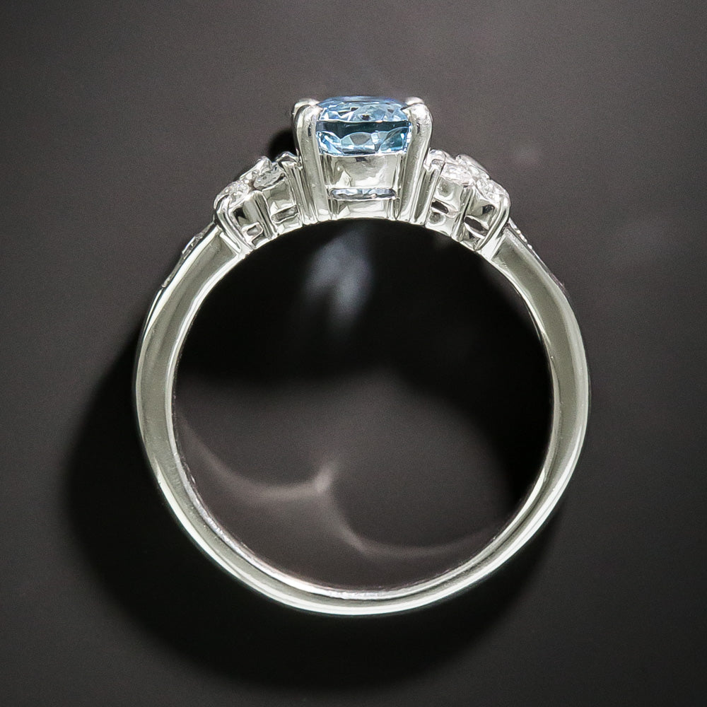 Estate Aquamarine and Diamond Ring - 5
